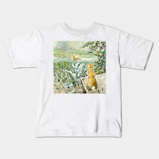 “Benjamin Bunny Watches Farmer Brown” by Beatrix Potter Kids T-Shirt